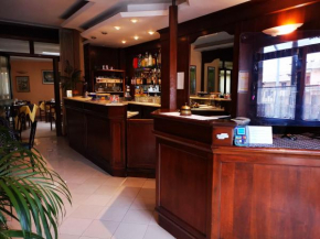 Отель Osteria dei Locandieri  Аббадия Сан Сальватаре